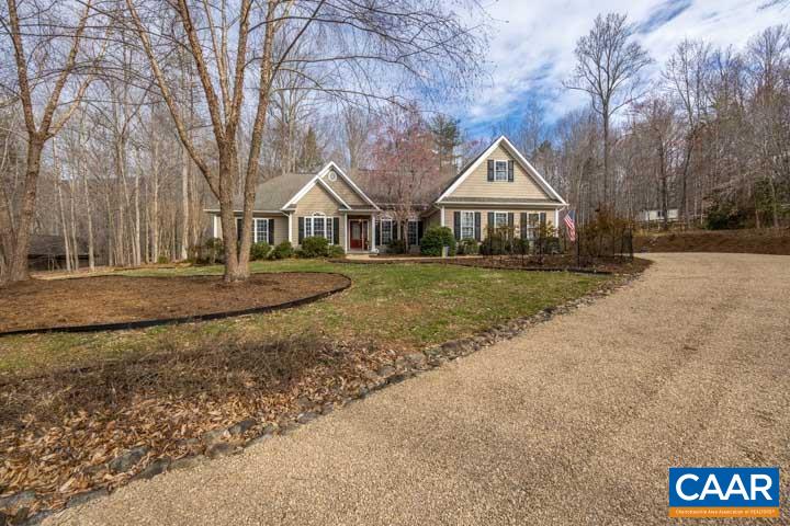 211 HIDDEN SPRINGS LN