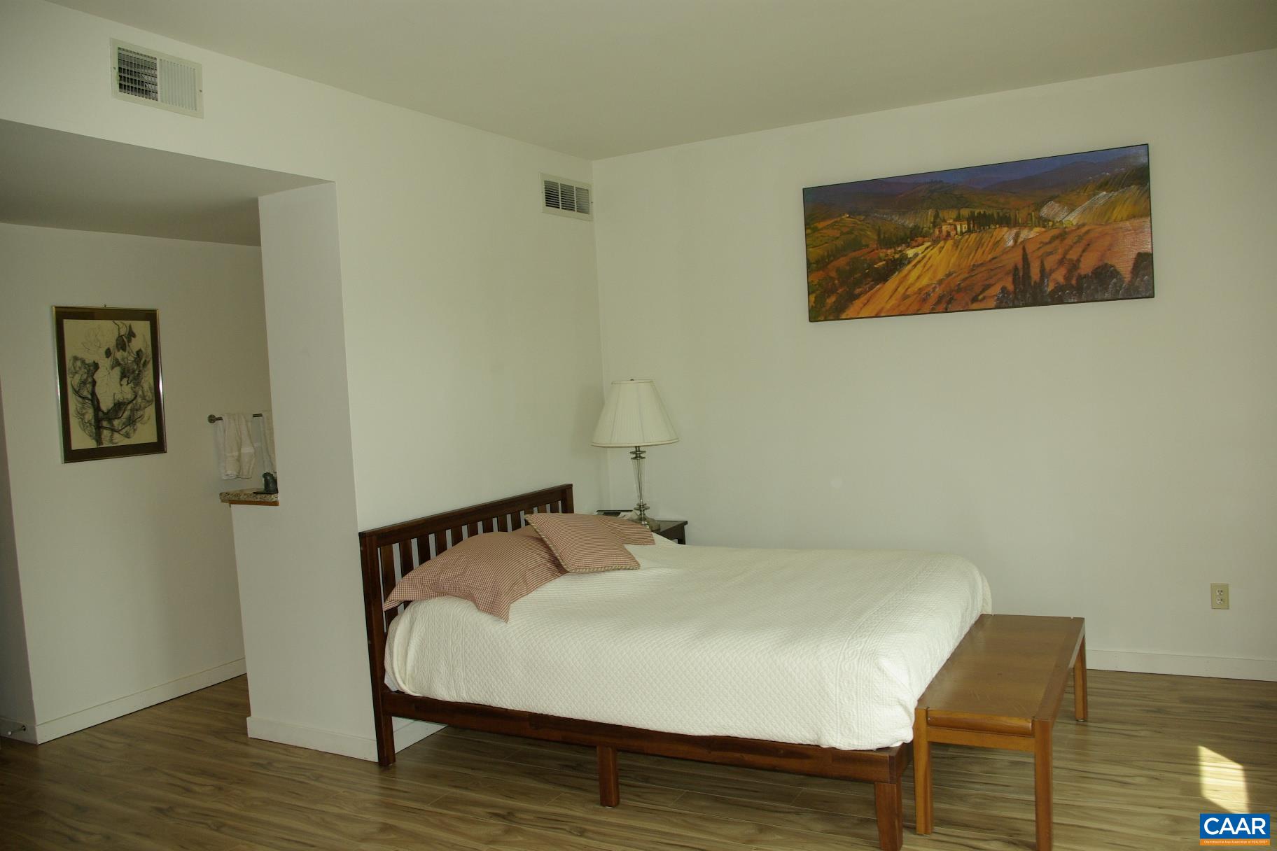 1723 HIGH RIDGE CONDOS