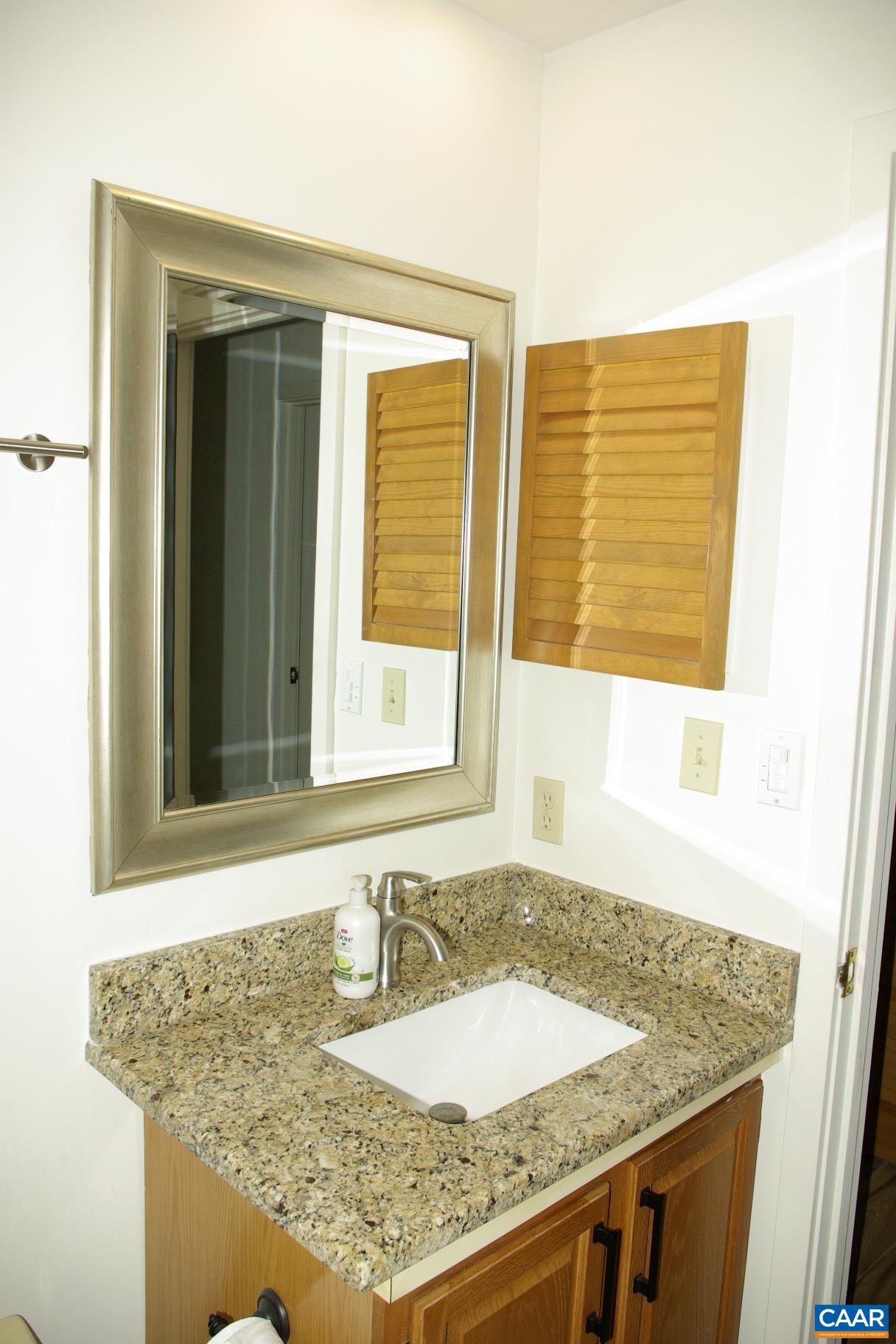 1723 HIGH RIDGE CONDOS