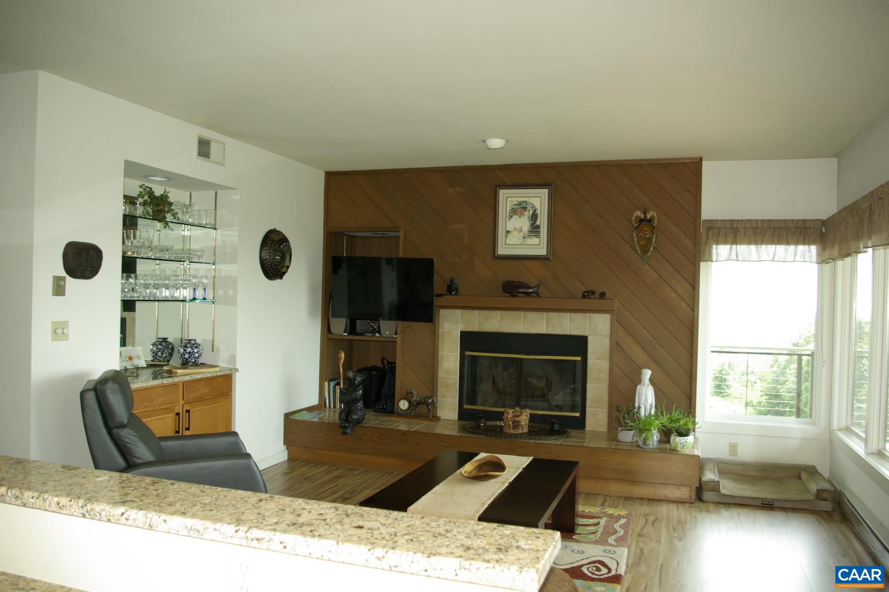 1723 HIGH RIDGE CONDOS