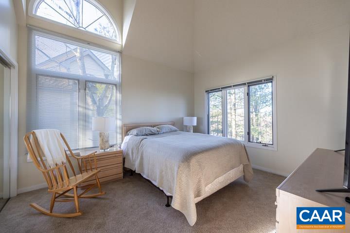 2010 STONE RIDGE WOODS CONDOS
