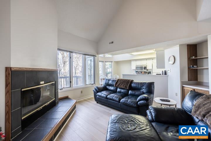 2010 STONE RIDGE WOODS CONDOS