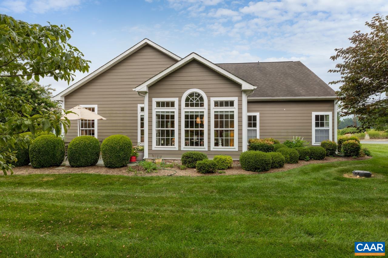 241 STONE ORCHARD DR