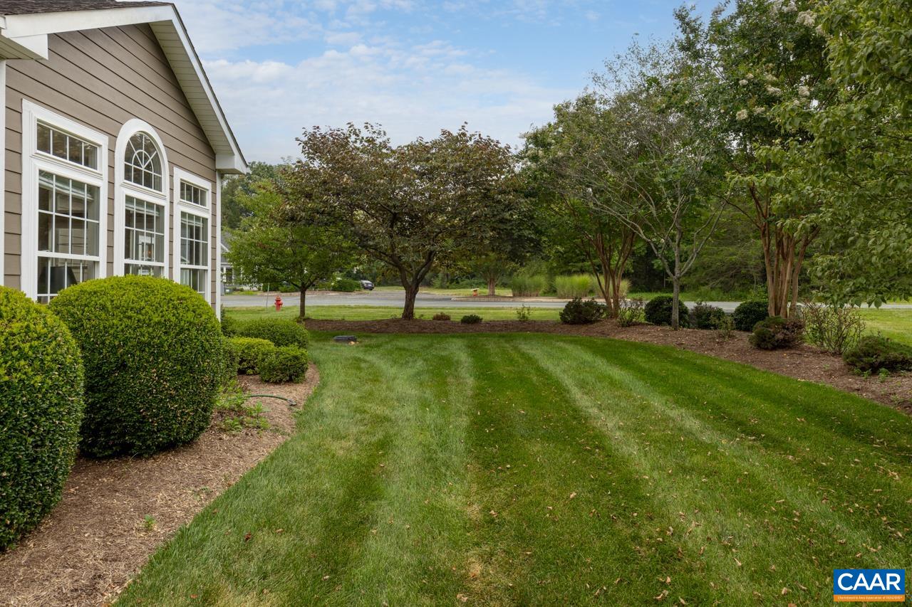 241 STONE ORCHARD DR