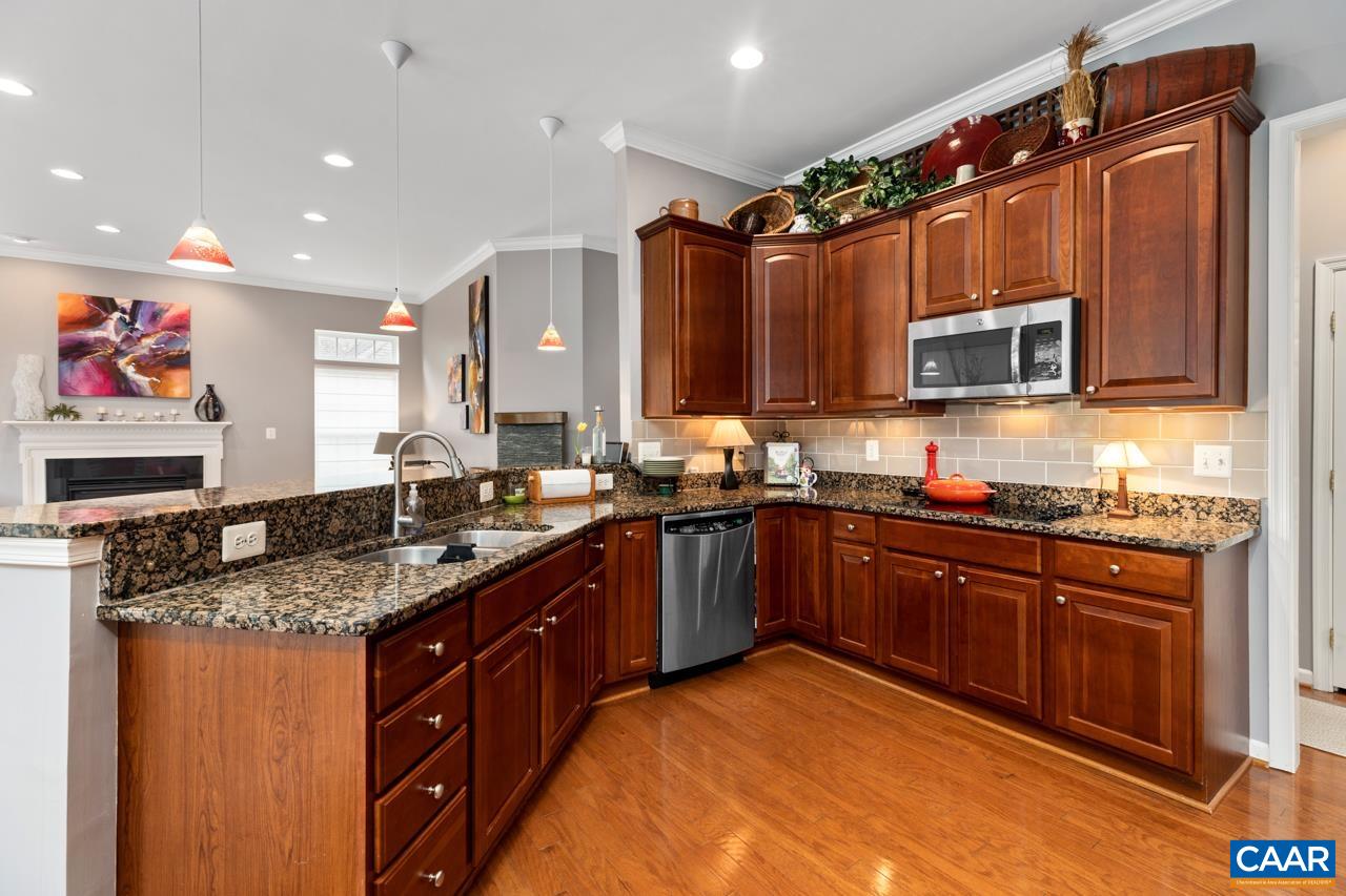 241 STONE ORCHARD DR