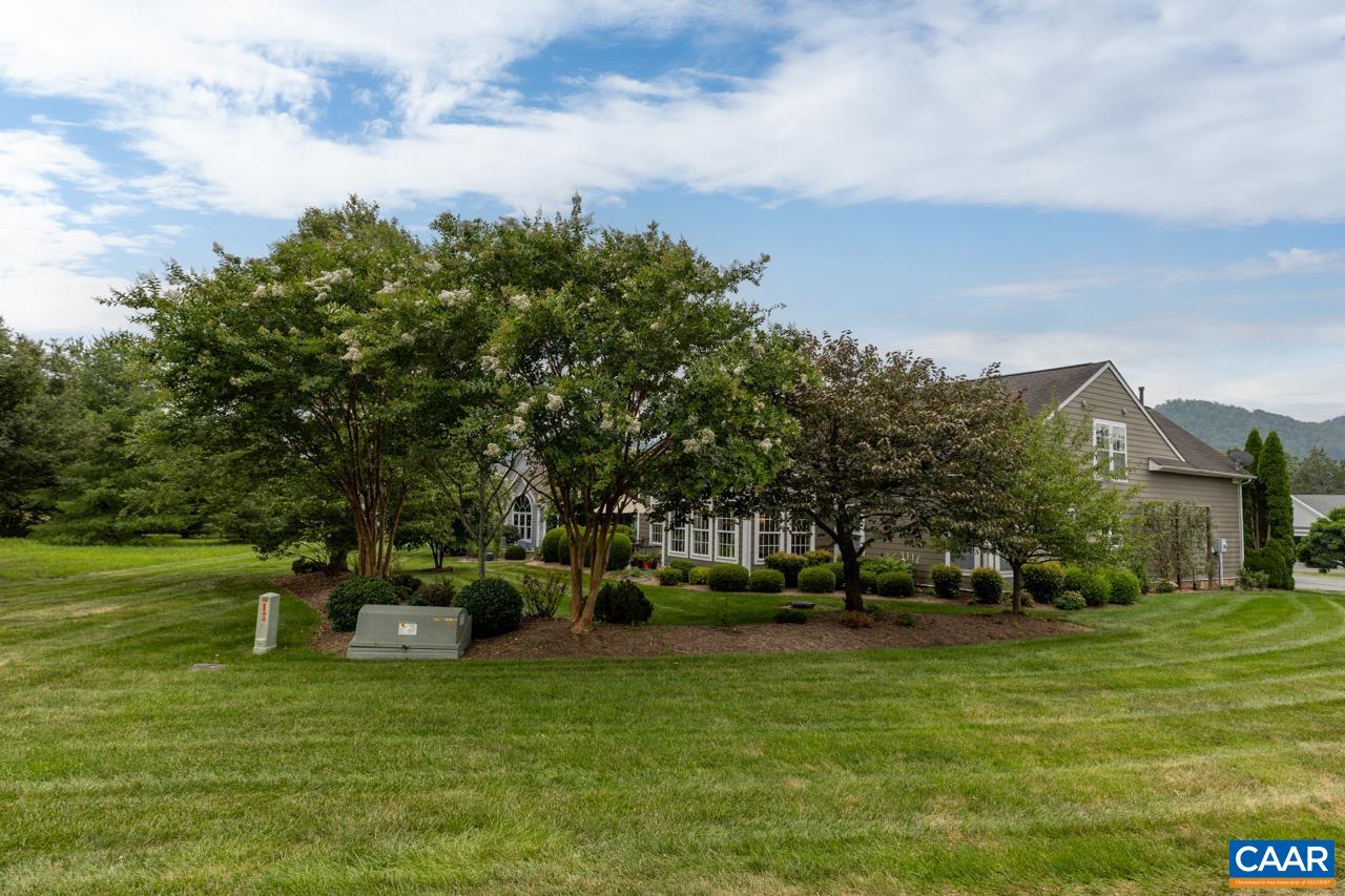 241 STONE ORCHARD DR