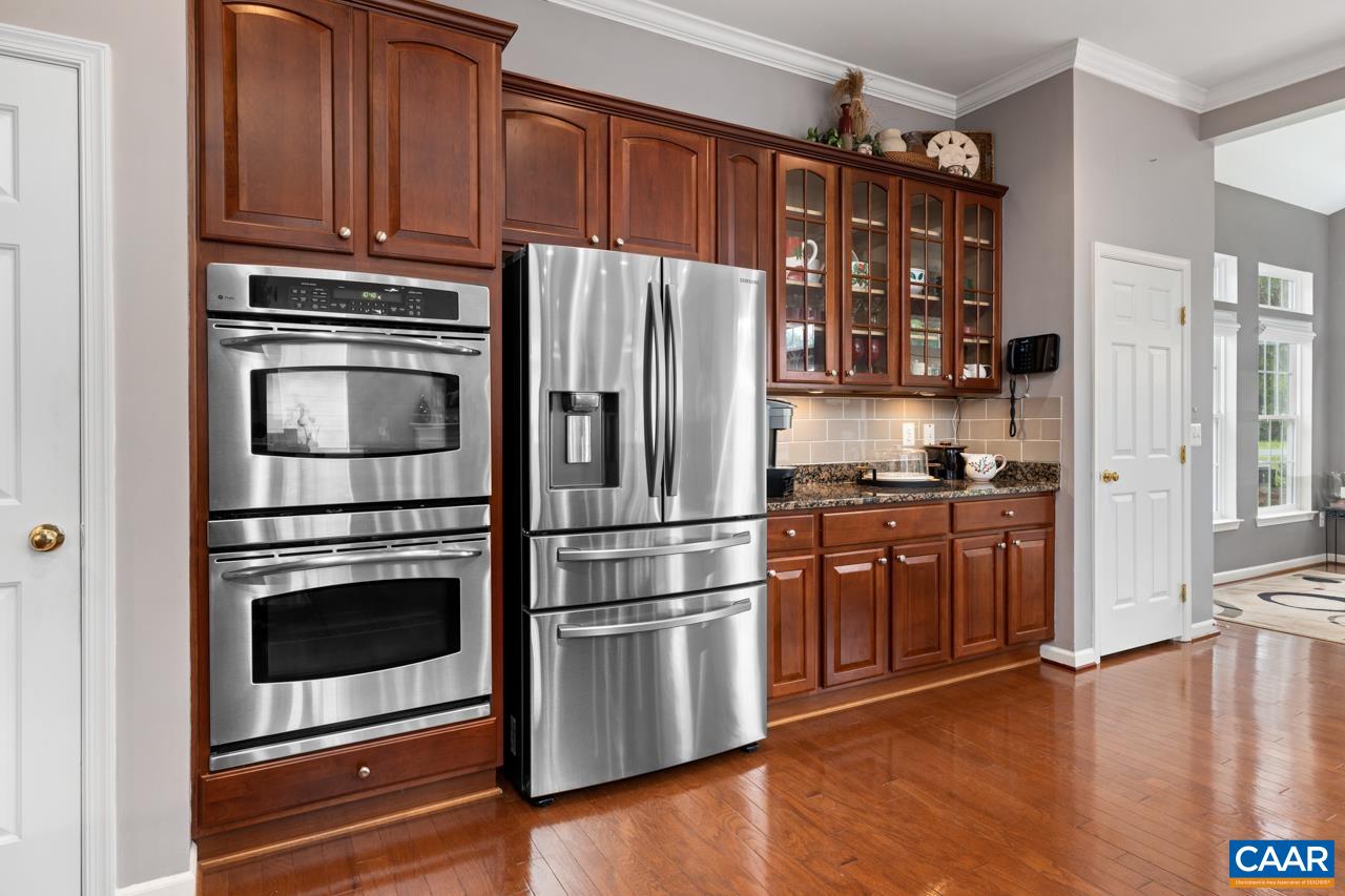 241 STONE ORCHARD DR