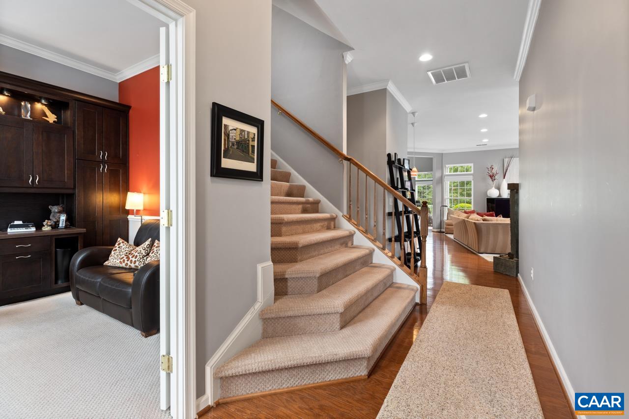 241 STONE ORCHARD DR