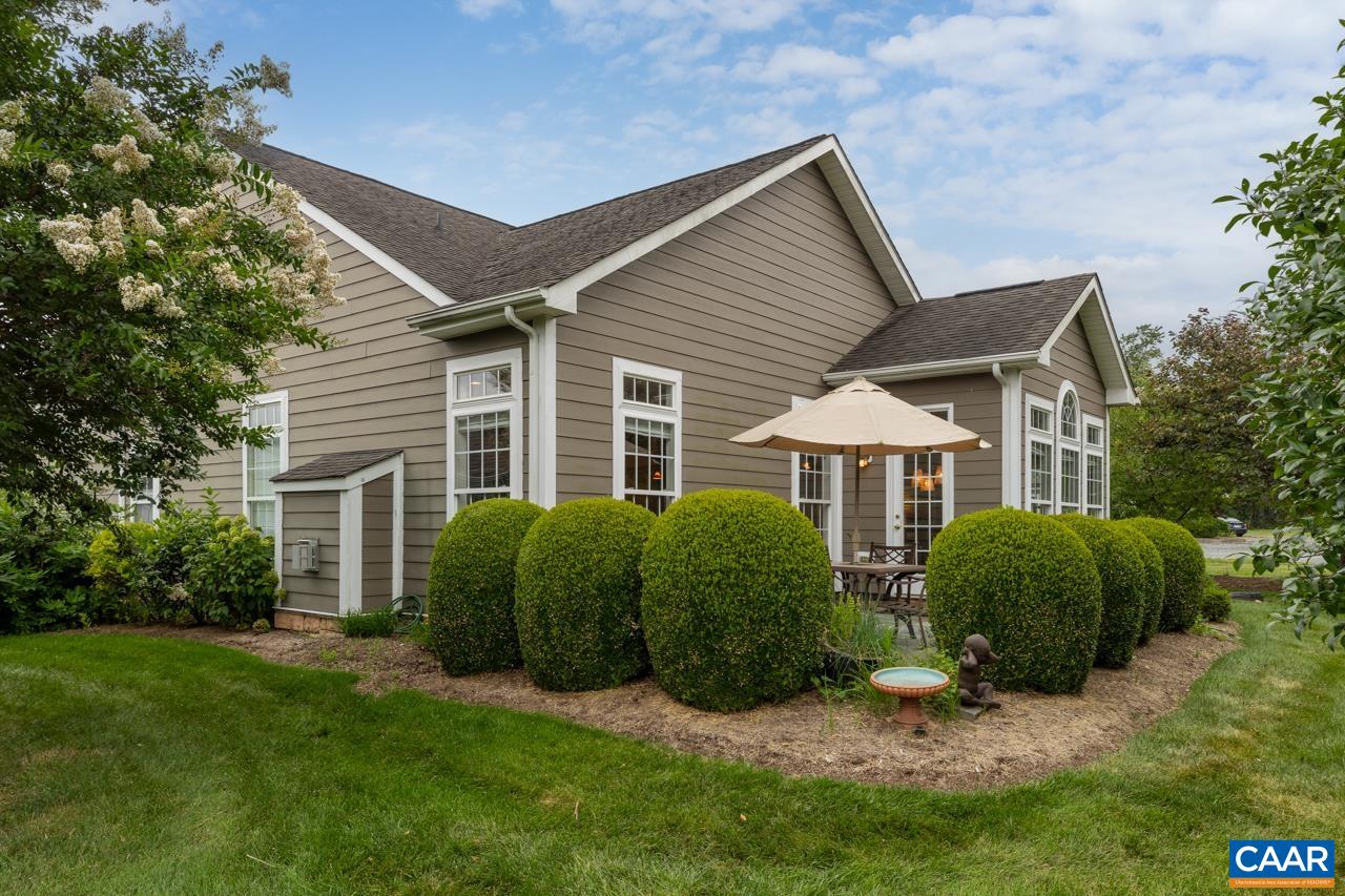 241 STONE ORCHARD DR