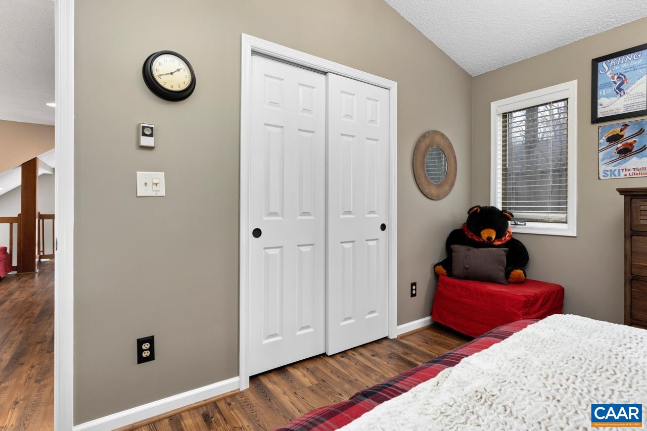 25 STEM LN