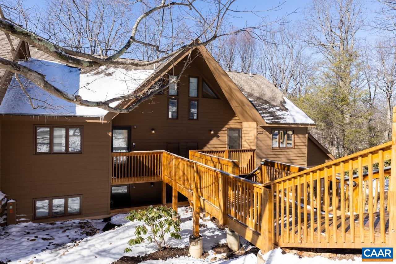 773 LAURELWOOD CONDOS