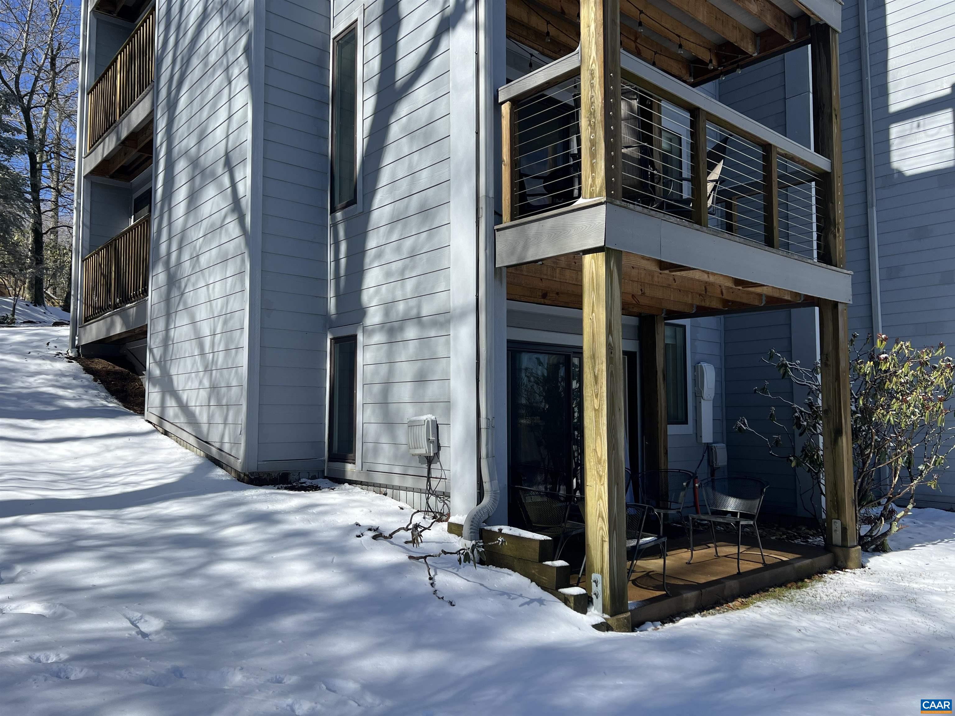 1401 HIGHLANDS CONDOS