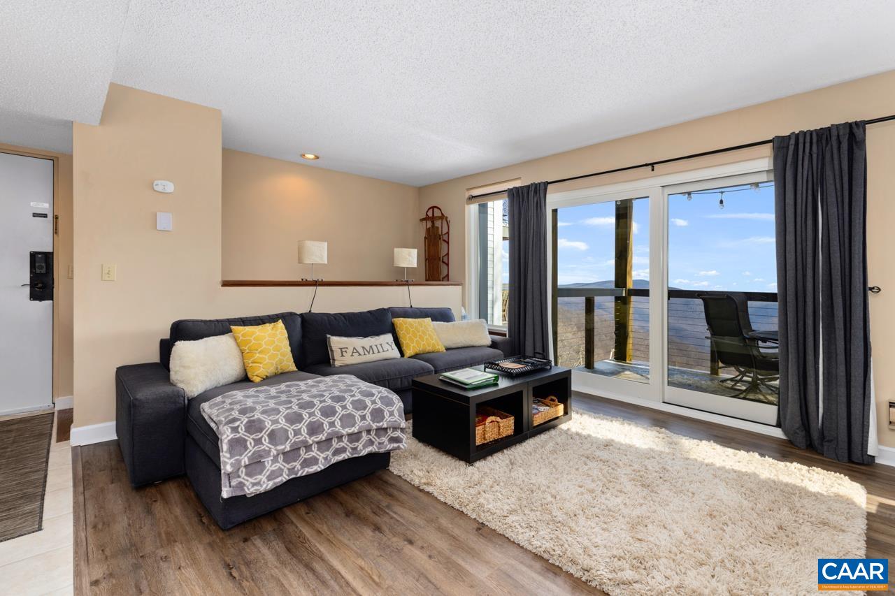 1401 HIGHLANDS CONDOS