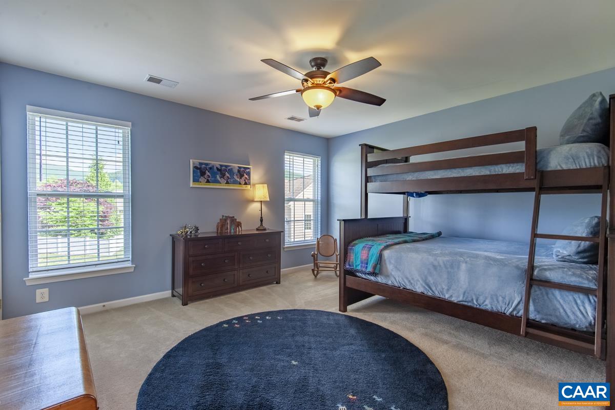 20 APPLE BLOSSOM CT