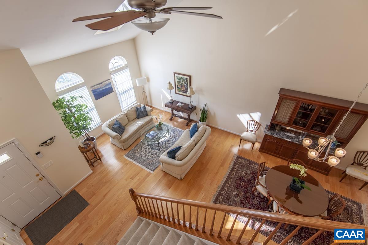 20 APPLE BLOSSOM CT