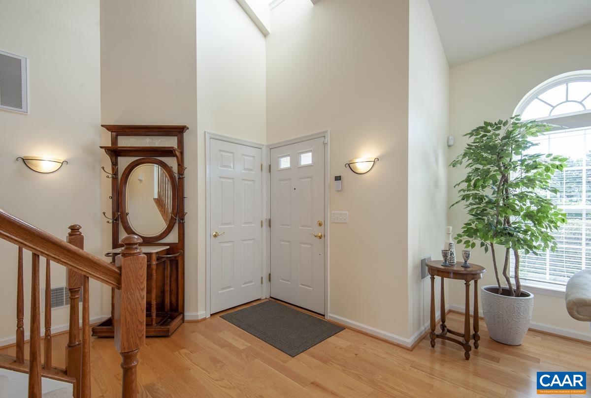 20 APPLE BLOSSOM CT