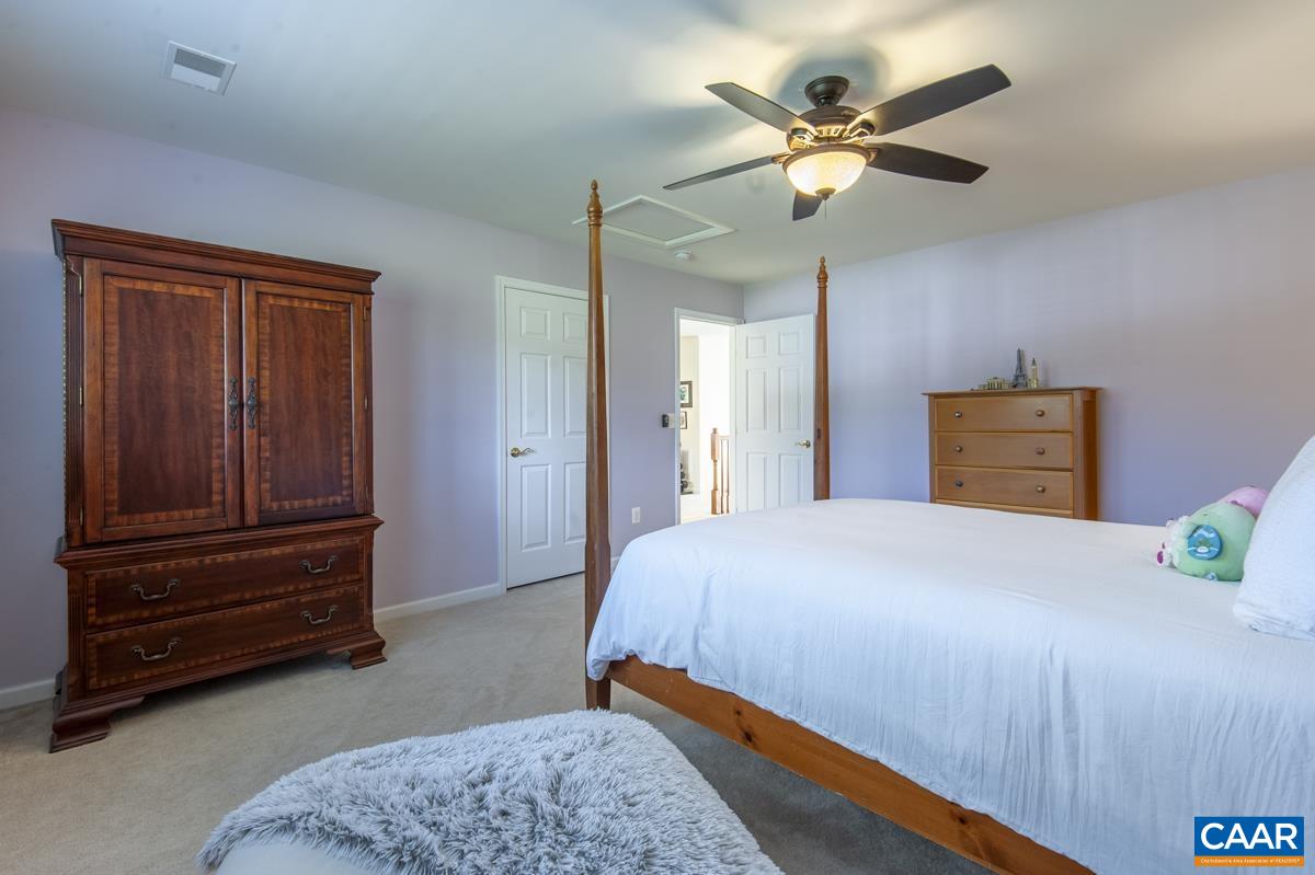 20 APPLE BLOSSOM CT