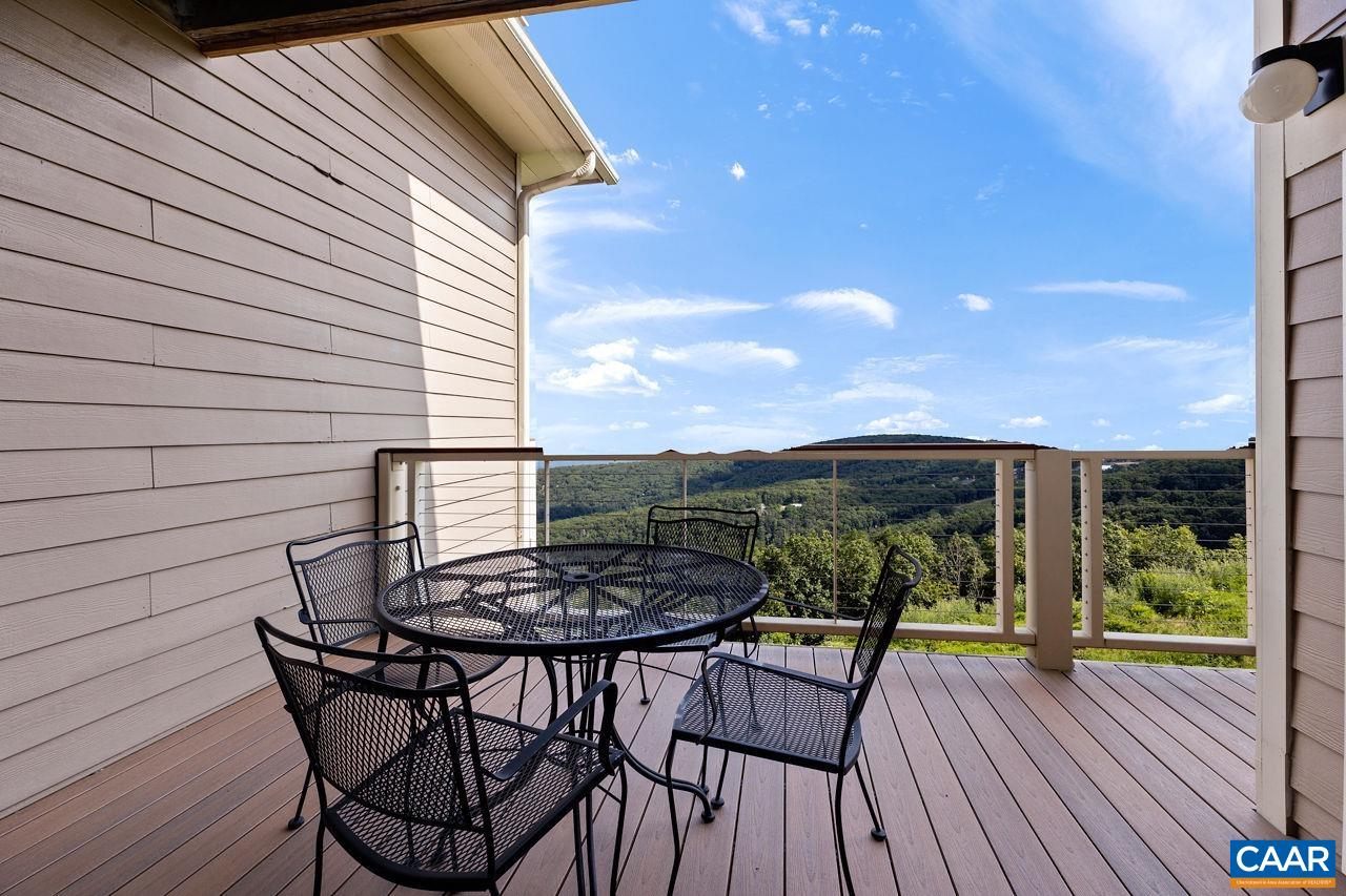 1642 OVERLOOK CONDOS Unit: 1642