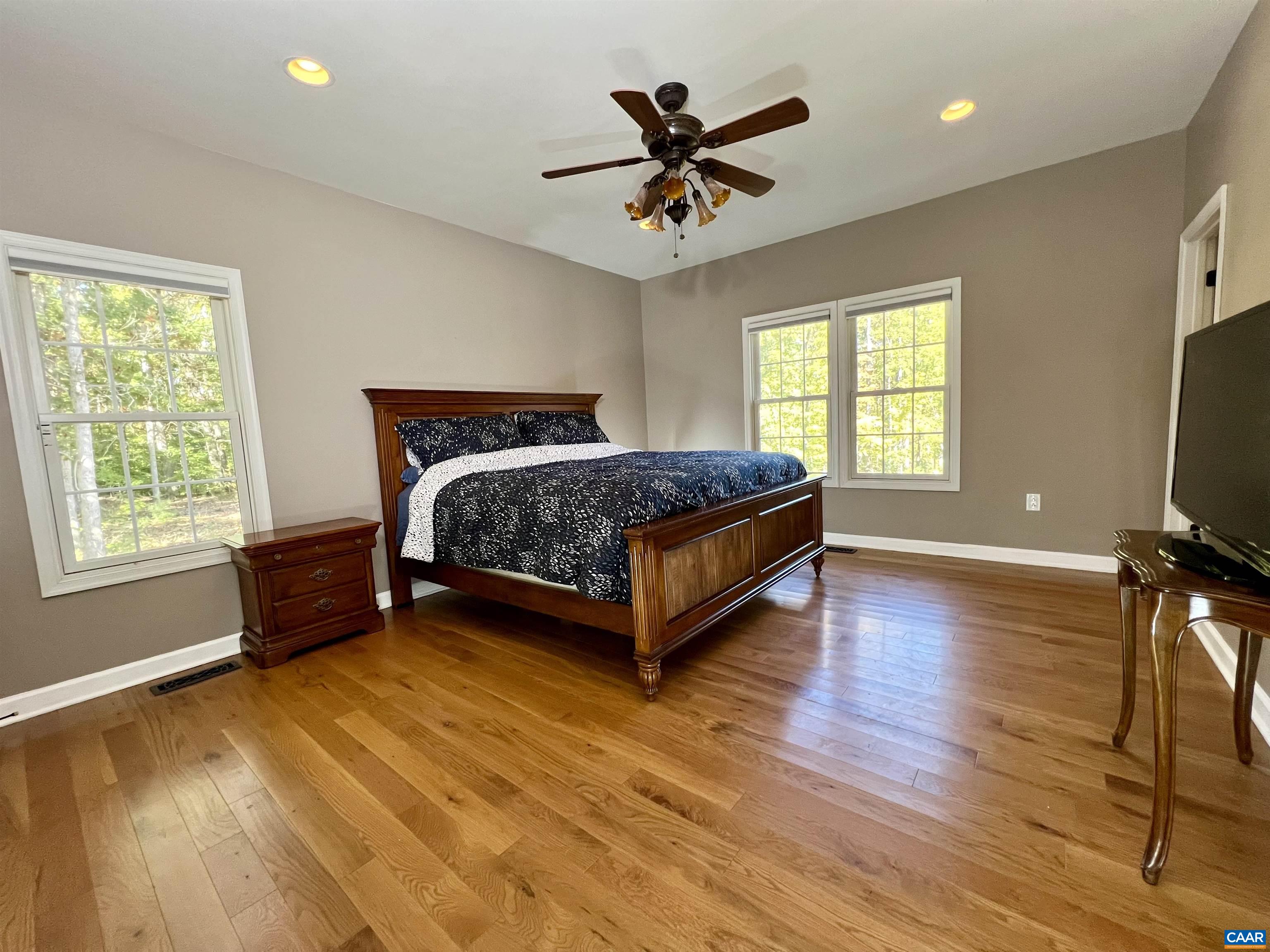 1209 PREDDY CREEK RD
