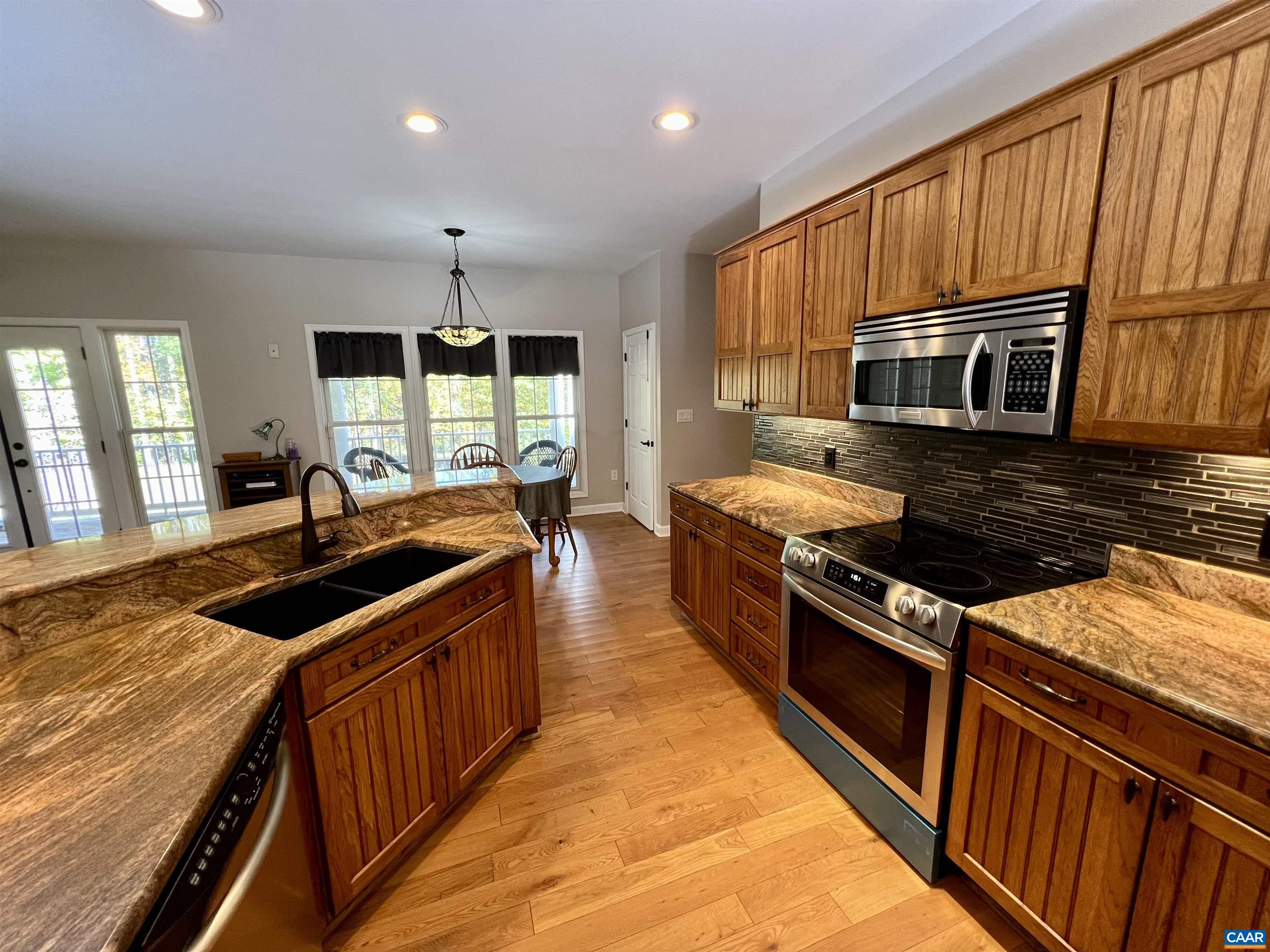 1209 PREDDY CREEK RD