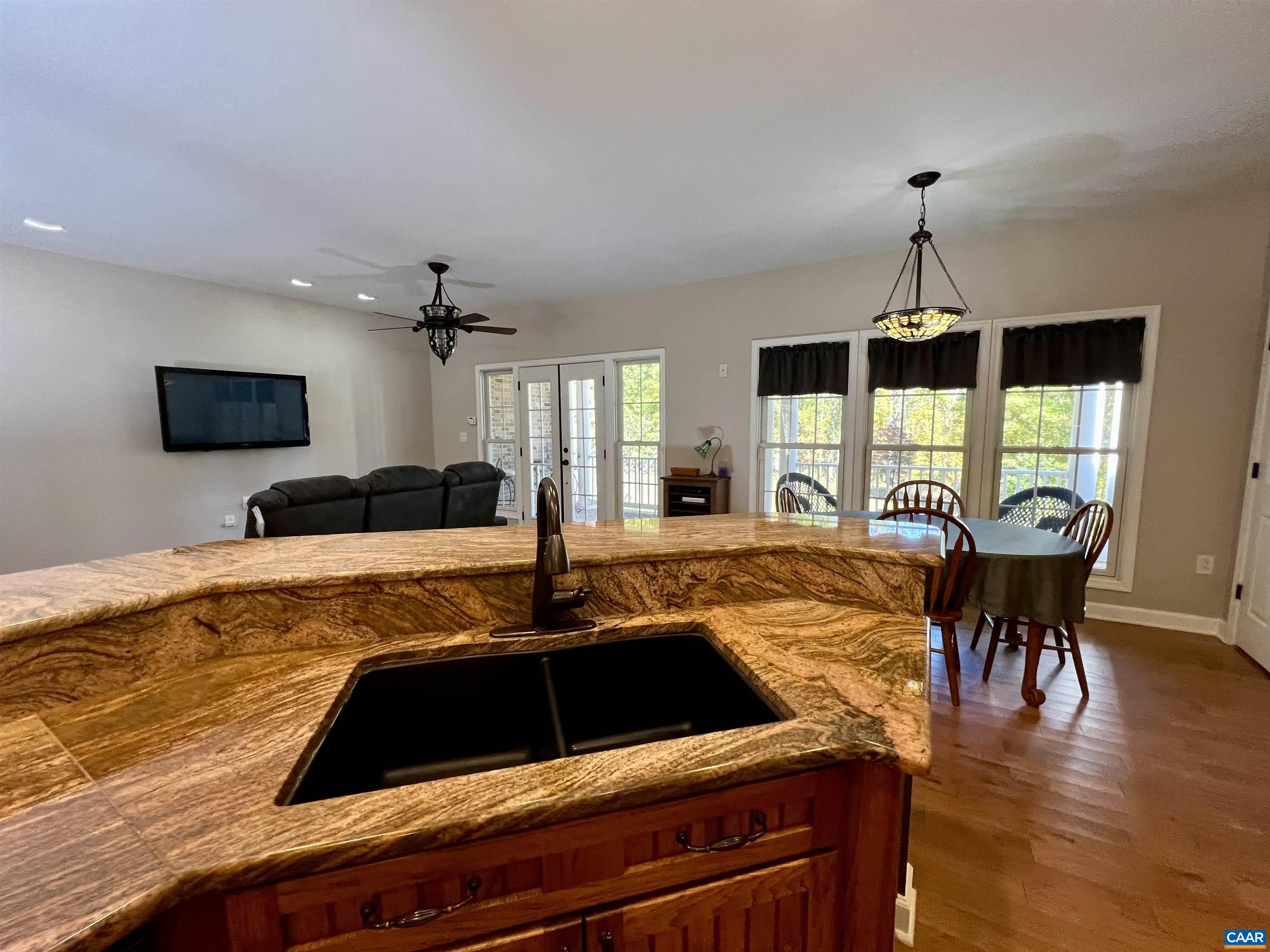 1209 PREDDY CREEK RD