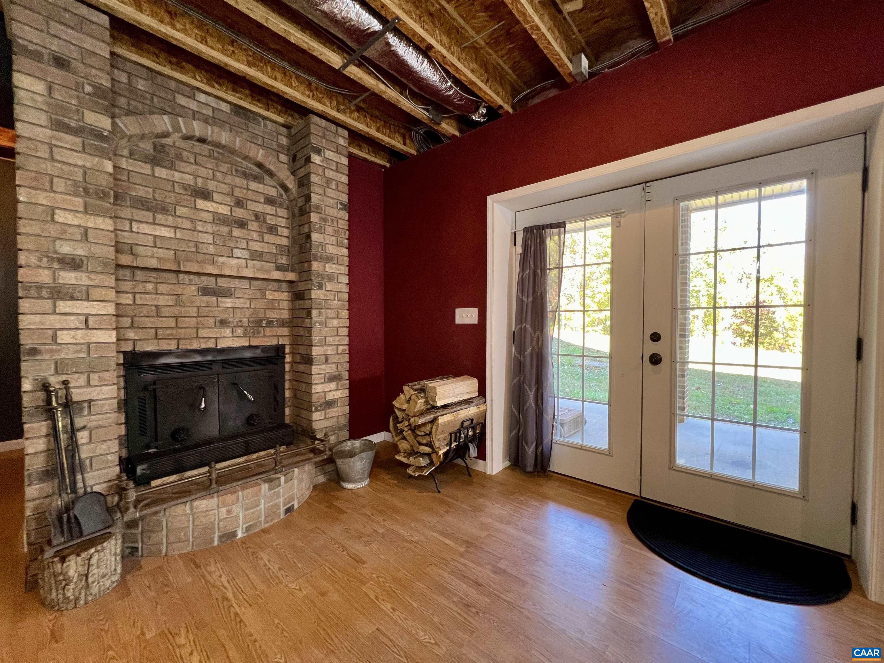 1209 PREDDY CREEK RD