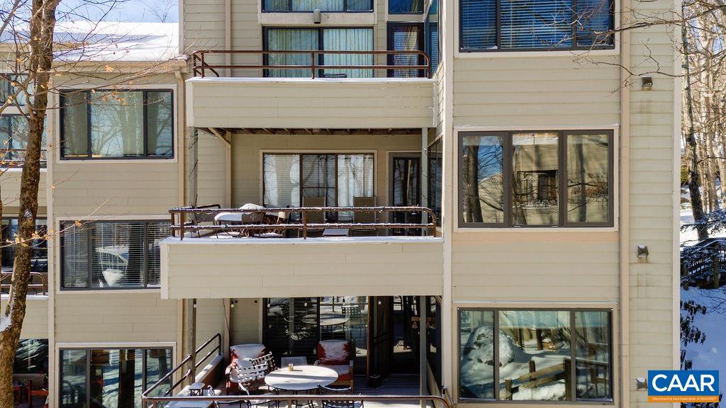 326 DOBIE CONDOS