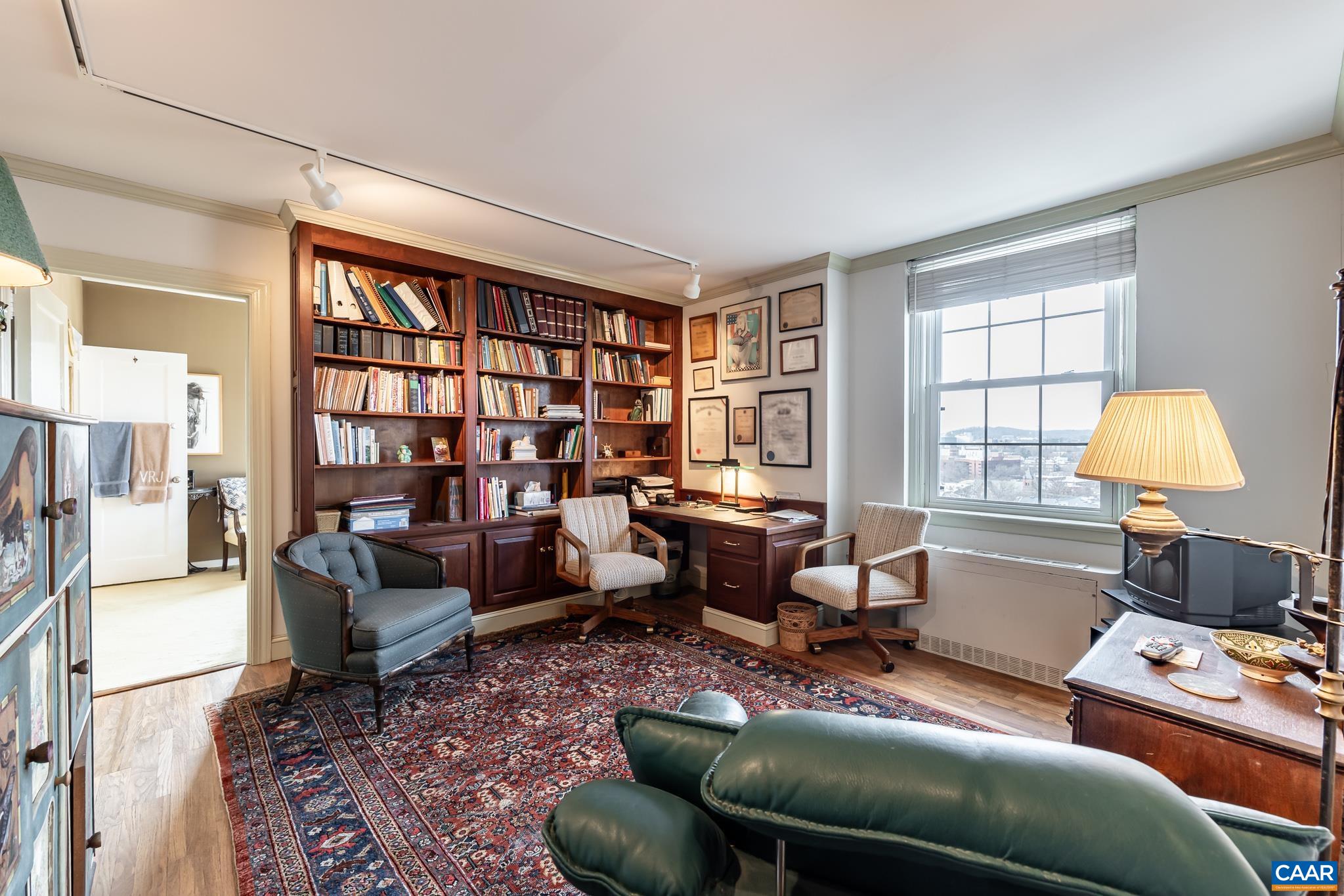 500 COURT SQ Unit: Suites 801 & 807 Monticello Pl