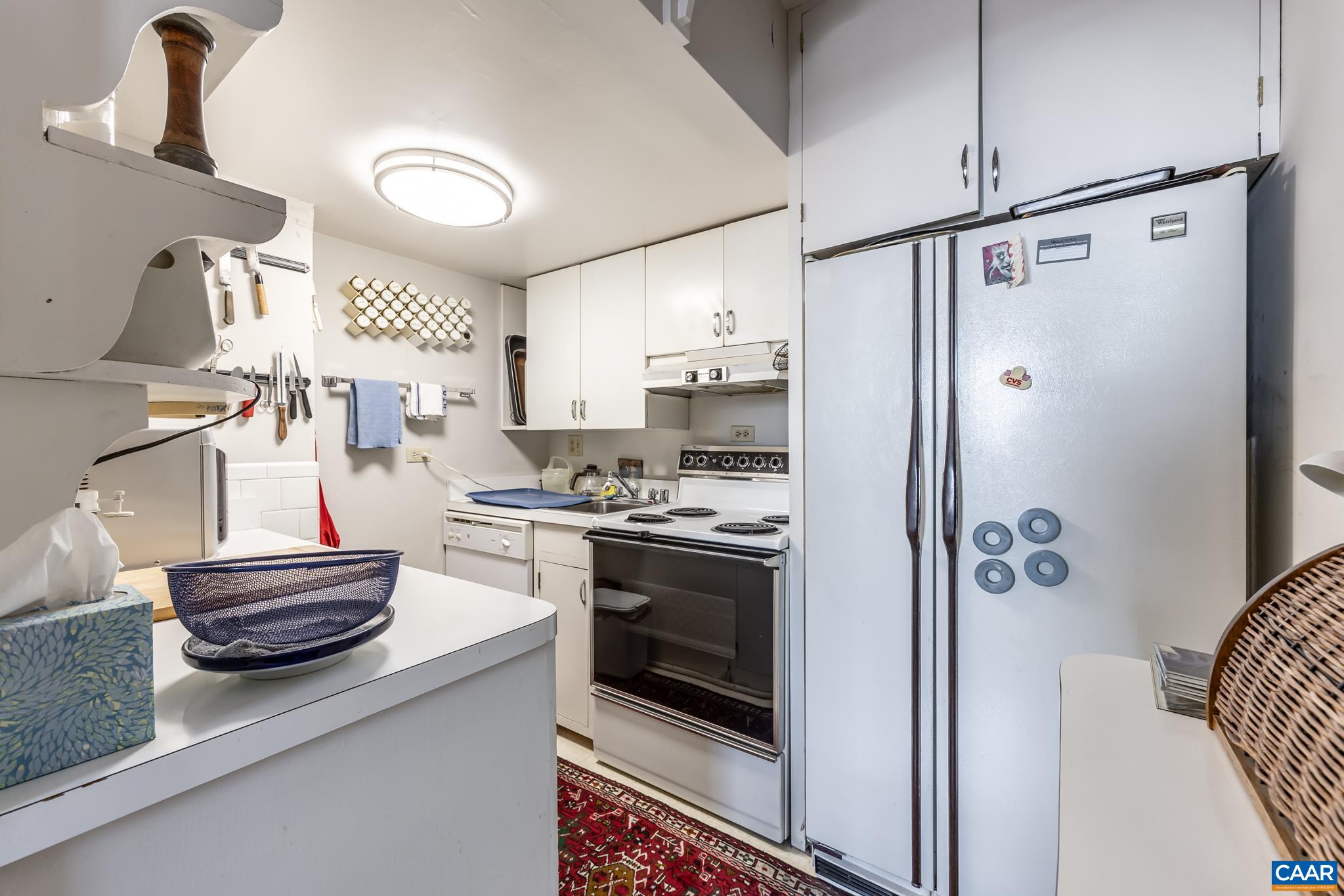 500 COURT SQ Unit: Suites 801 & 807 Monticello Pl