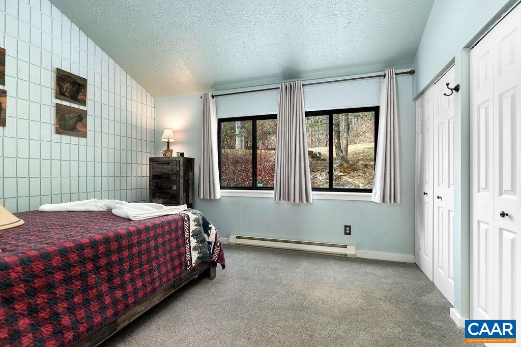 641 WHITE OAK CONDOS