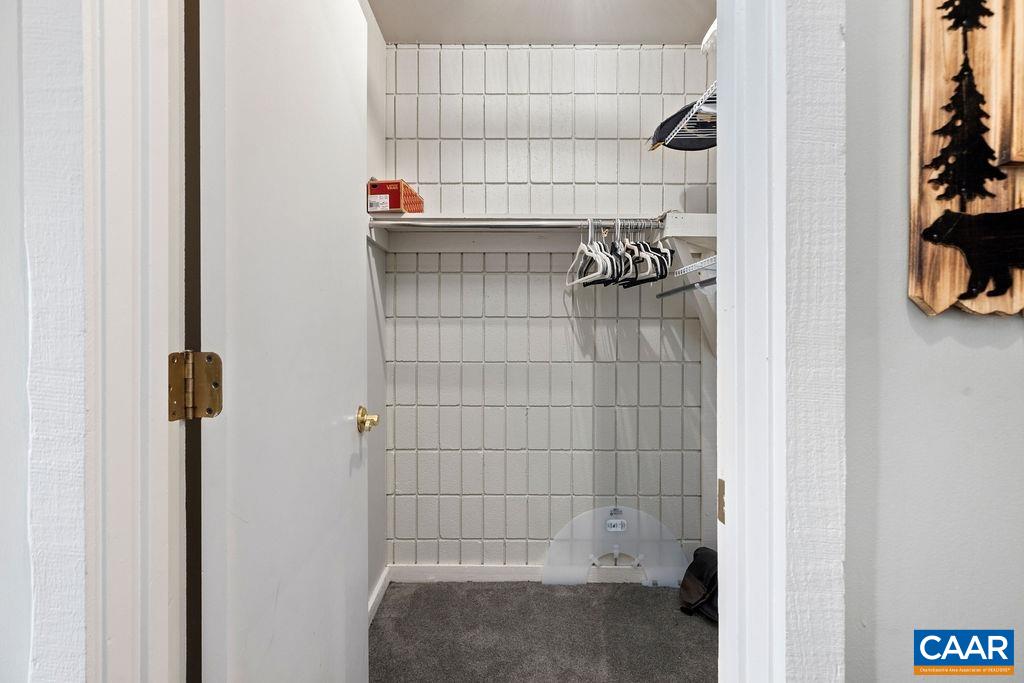 641 WHITE OAK CONDOS