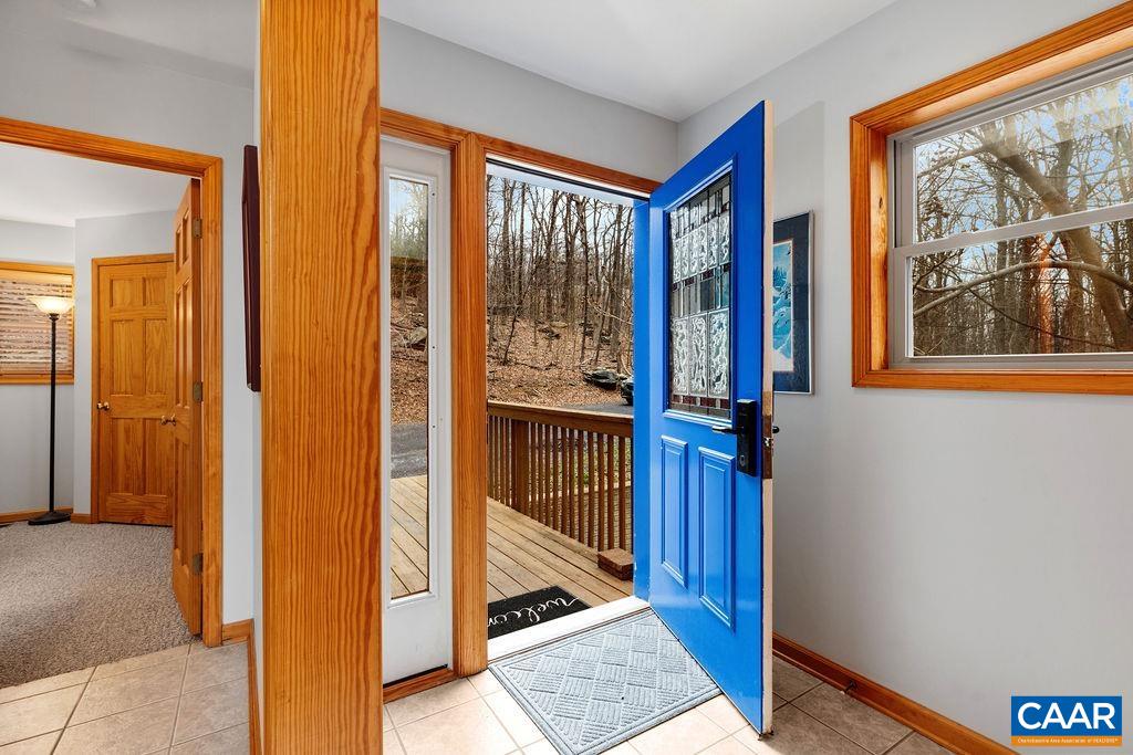 30 STONY COVE LN
