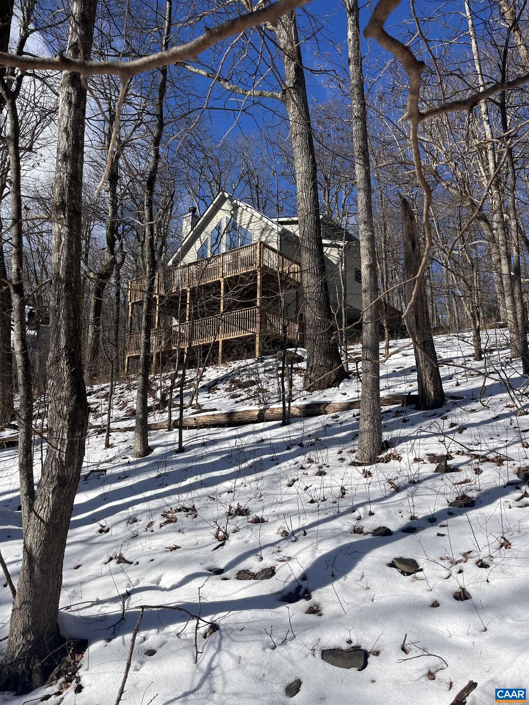30 STONY COVE LN