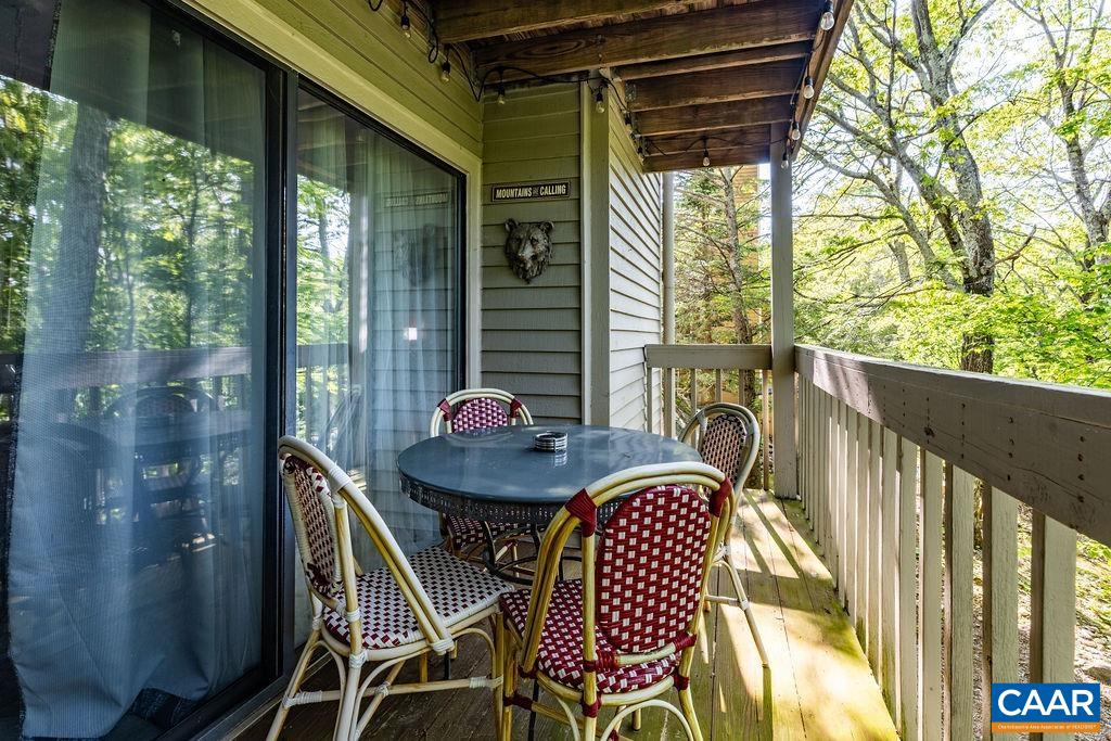 2247 TANNERS RIDGE CONDOS