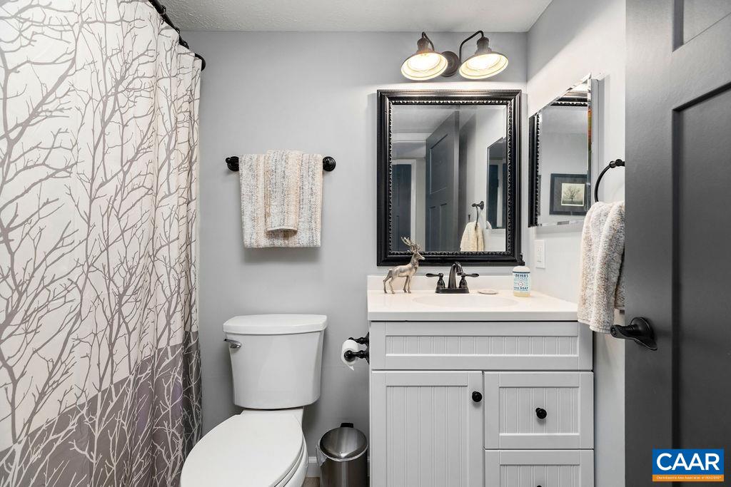 2247 TANNERS RIDGE CONDOS