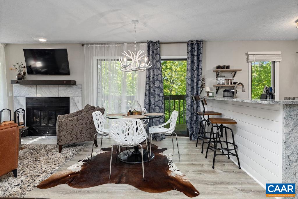 2247 TANNERS RIDGE CONDOS