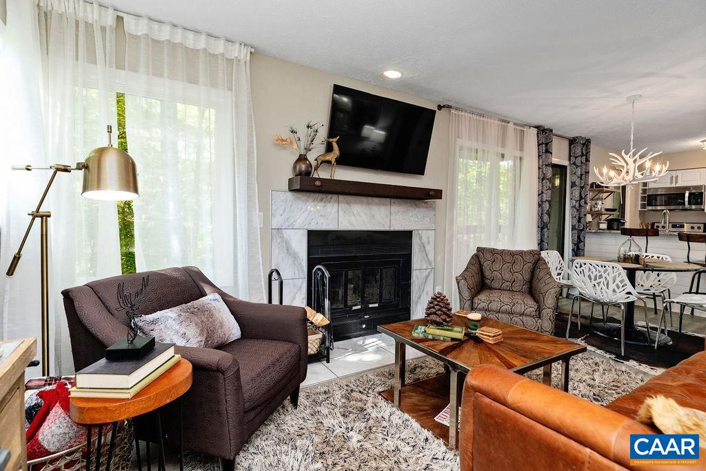2247 TANNERS RIDGE CONDOS