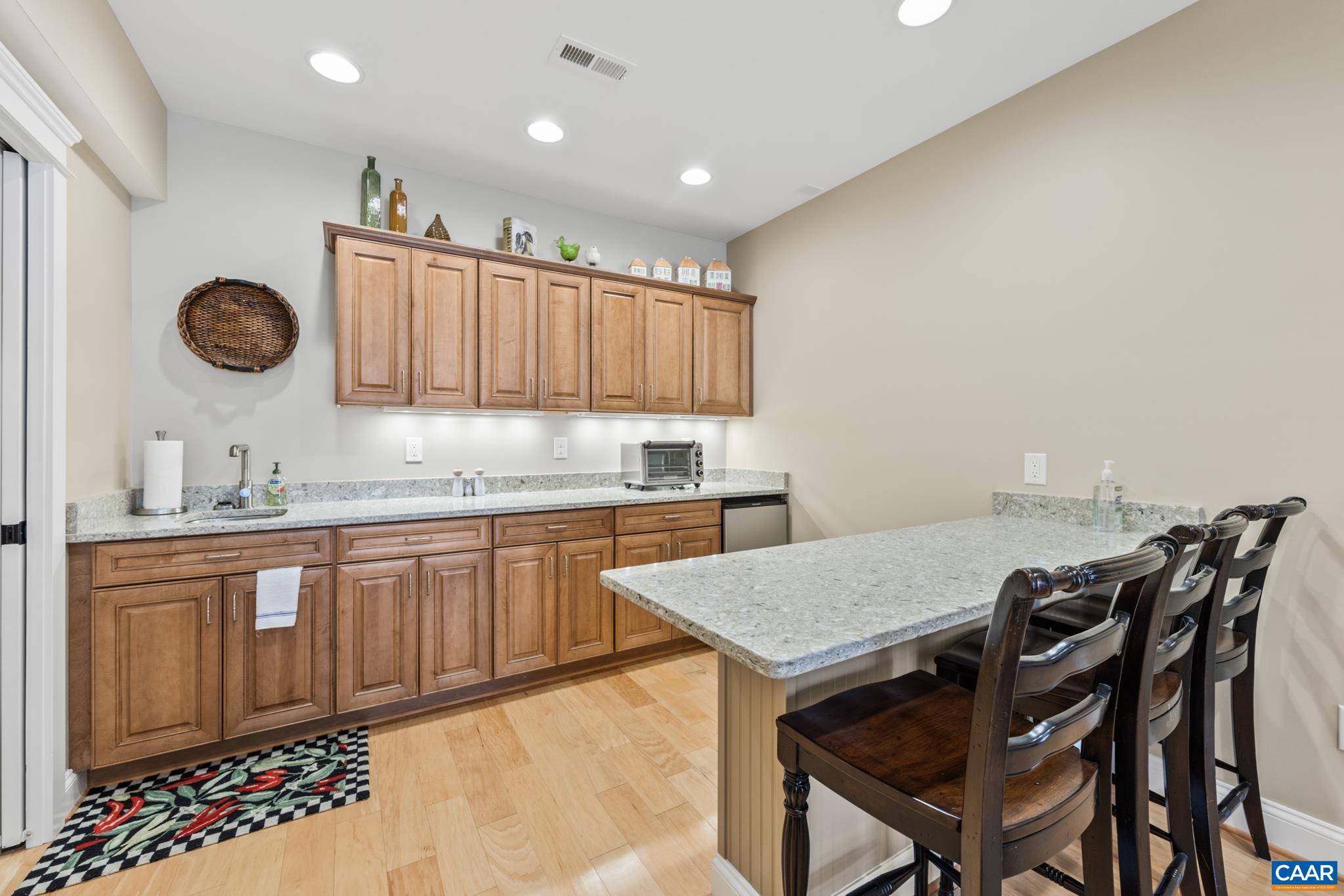 4175 EDGE VALLEY RD