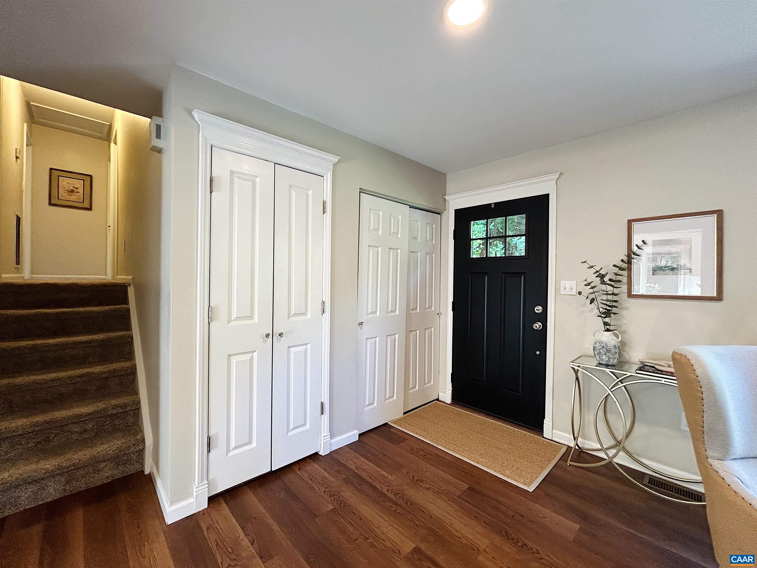 1203 MOUNTAIN RD