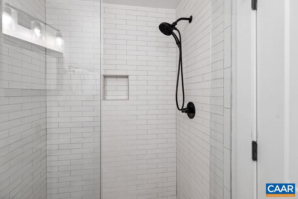 163 MOUNTAIN INN CONDOS