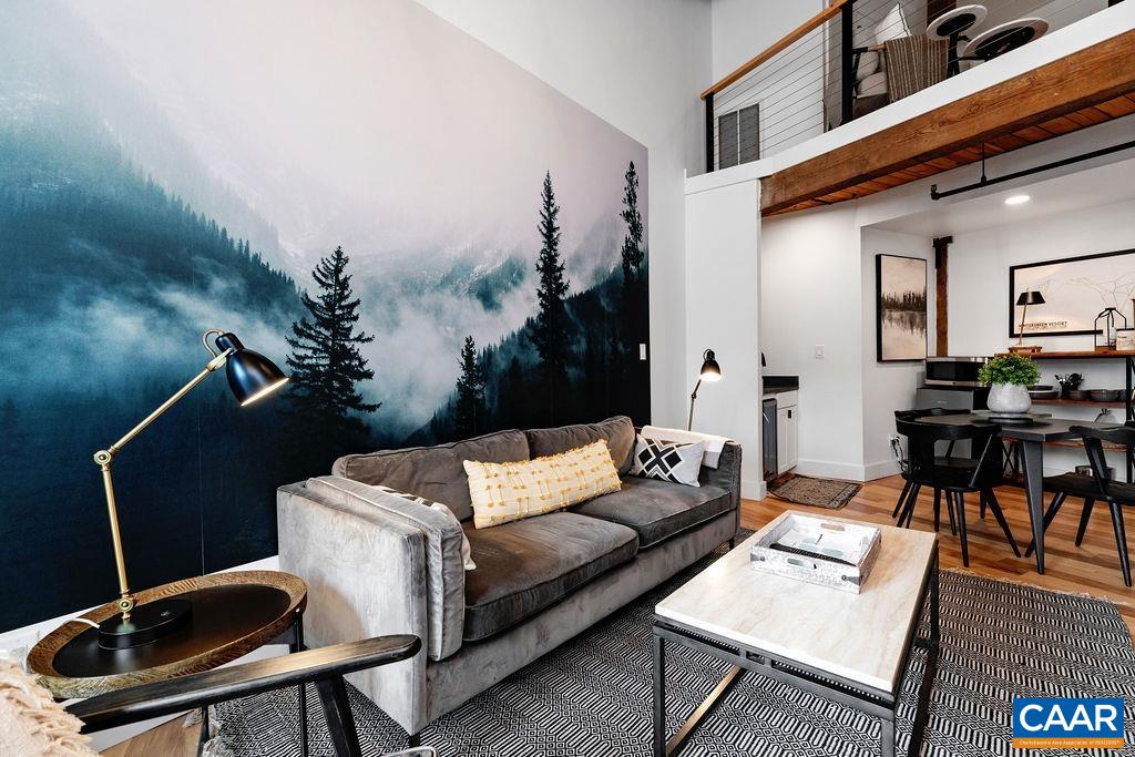 163 MOUNTAIN INN CONDOS