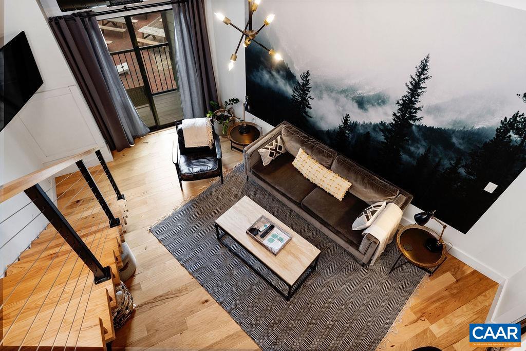 163 MOUNTAIN INN CONDOS