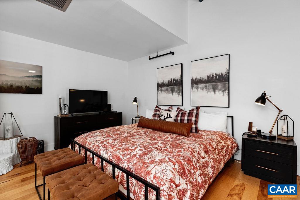 163 MOUNTAIN INN CONDOS