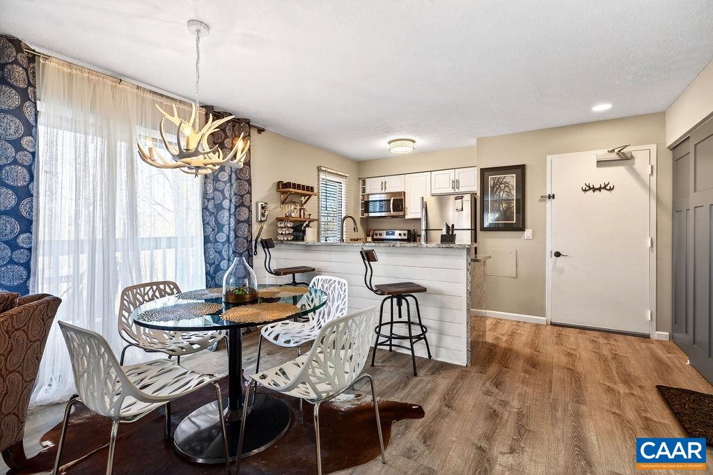 2247 TANNERS RIDGE
