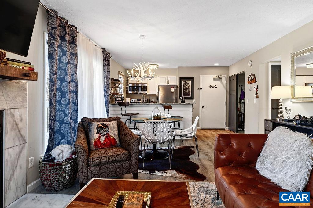 2247 TANNERS RIDGE