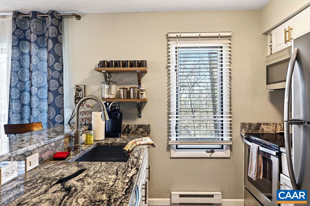 2247 TANNERS RIDGE