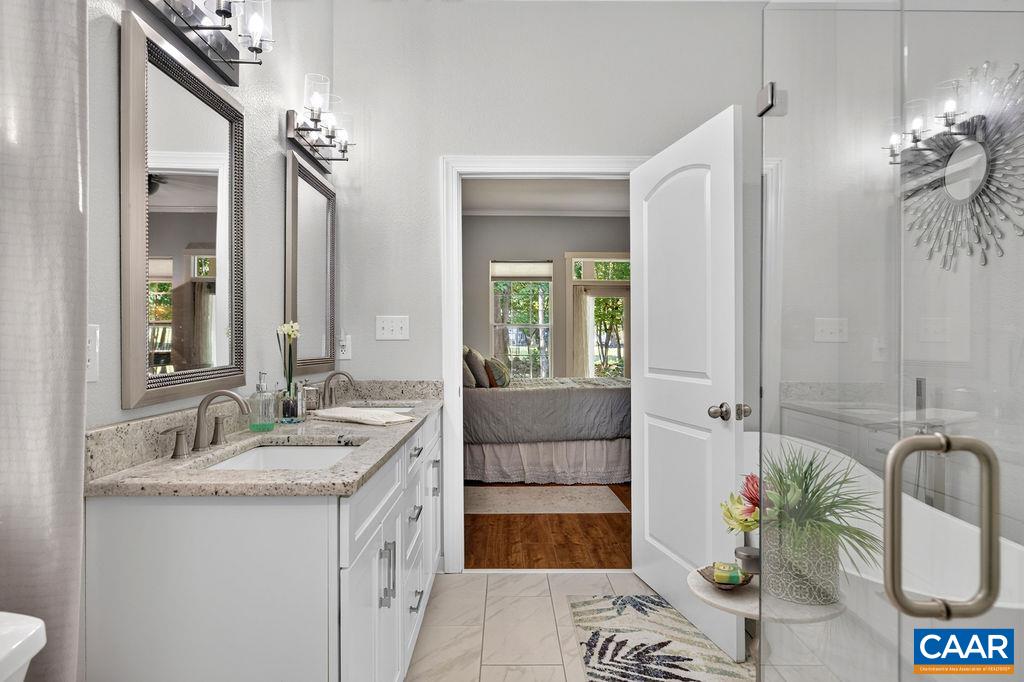 858 STONEY CREEK WEST