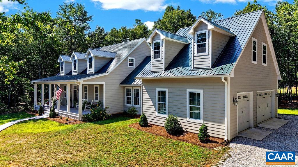 858 STONEY CREEK WEST