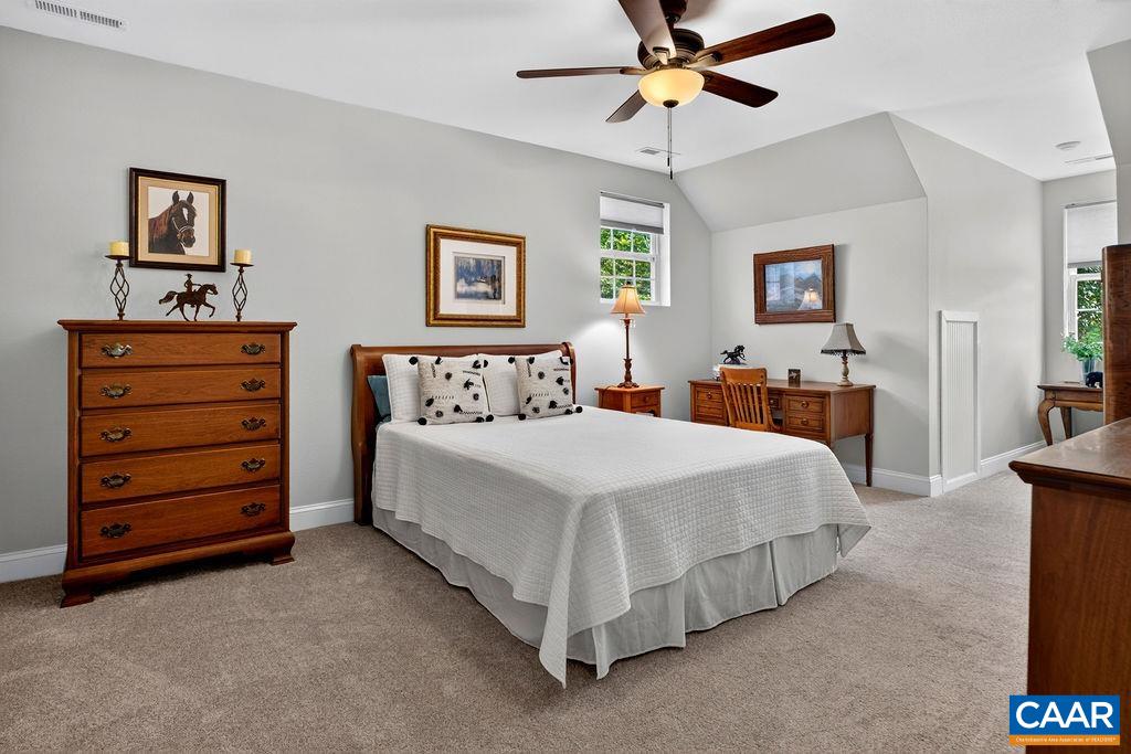 858 STONEY CREEK WEST
