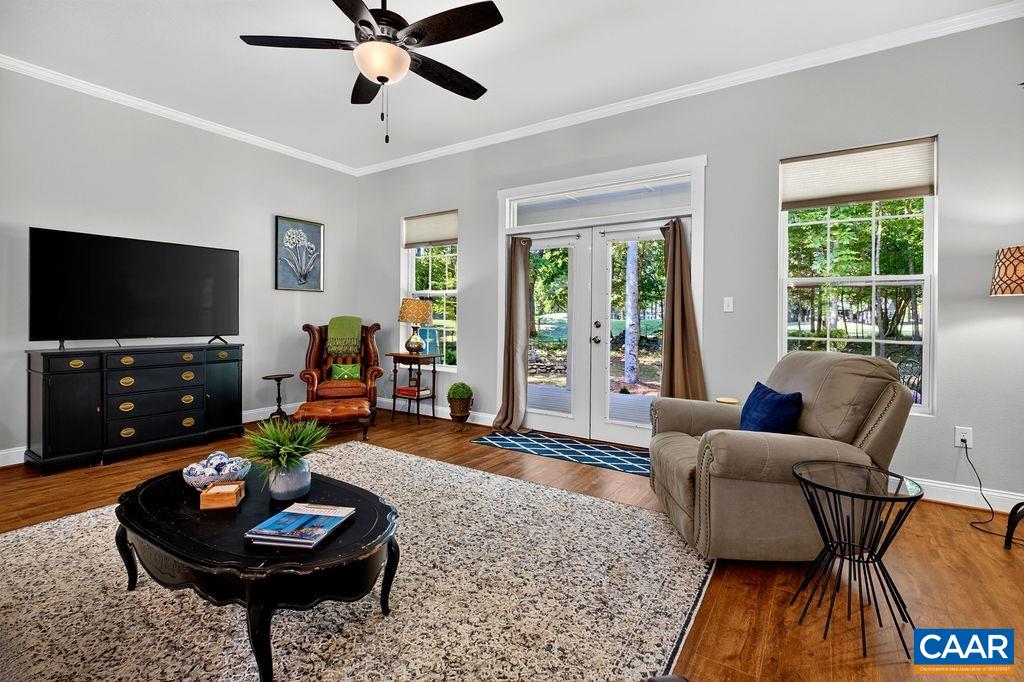 858 STONEY CREEK WEST